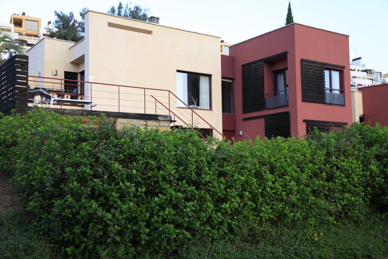 Private Pool Luxurious Villa With Mountain Views إِستيبونا المظهر الخارجي الصورة